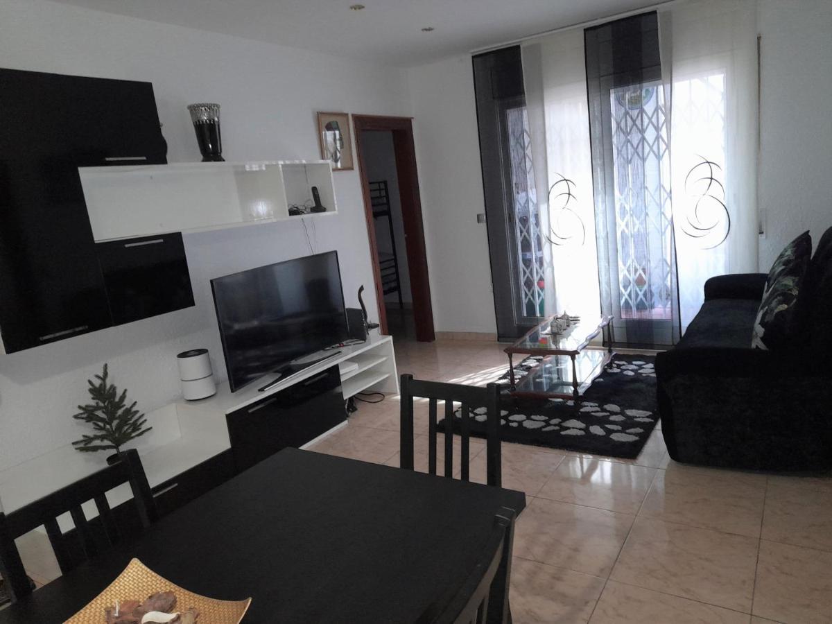 Sweet House Close To Airport เอลปรัตเดยูเบรกัต ภายนอก รูปภาพ